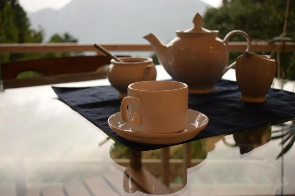 Forest Edge Hotel Ginigathena Екстер'єр фото